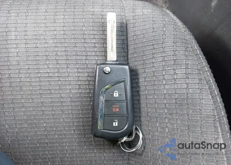 2019 Toyota C-Hr Le z USA, uszkodzony, nr VIN NMTKHMBX6KR072483